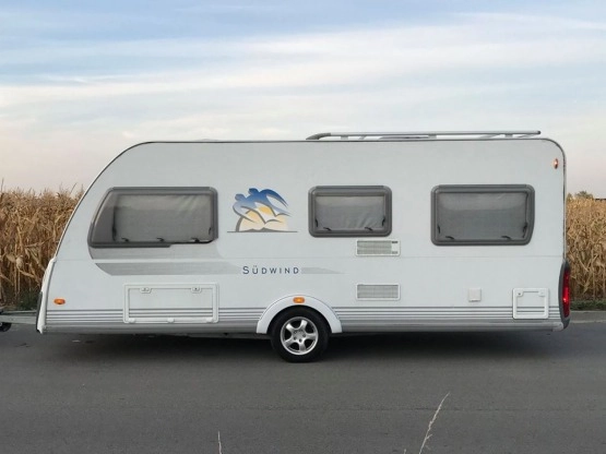                         KNAUS 500 Sudwind Z Markizą I Przedsionkiem - zdjęcie 5
                        