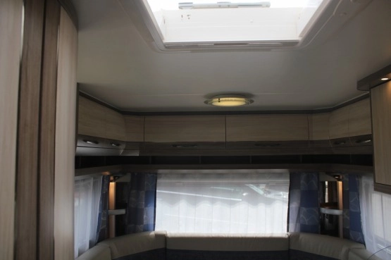                         Wynajmę przyczepę kempingową Hobby Deluxe 460 UFE 2016 rok 1500 kg DMC - zdjęcie 13
                        