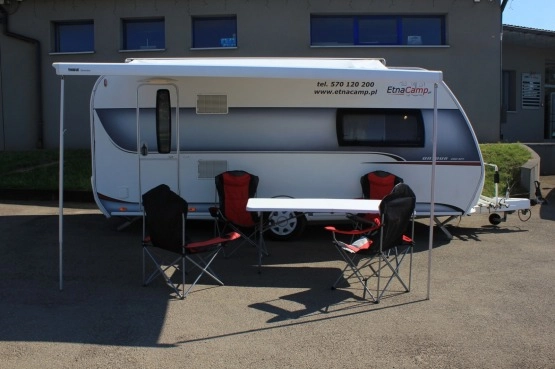                         Wynajmę przyczepę kempingową Hobby OnTour 490 SFF 2016 rok 1500 kg DMC - zdjęcie 17
                        