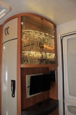                         Wynajmę przyczepę kempingową Hobby OnTour 490 SFF 2016 rok 1500 kg DMC - zdjęcie 6
                        