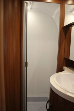                         Wynajmę przyczepę kempingową Hobby Excellent 540 WLU 2016 rok 1500 kg DMC - zdjęcie 11
                        