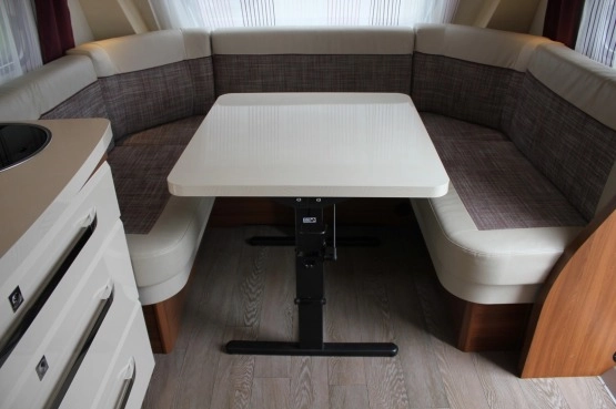                         Wynajmę przyczepę kempingową Hobby Excellent 540 WLU 2016 rok 1500 kg DMC - zdjęcie 14
                        