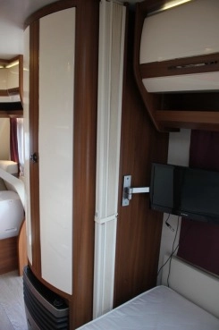                         Wynajmę przyczepę kempingową Hobby Excellent 540 WLU 2016 rok 1500 kg DMC - zdjęcie 17
                        