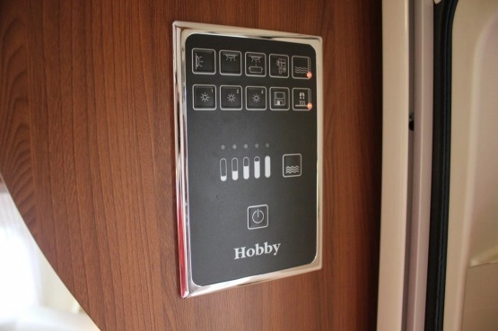                         Wynajmę przyczepę kempingową Hobby Excellent 540 WLU 2016 rok 1500 kg DMC - zdjęcie 8
                        