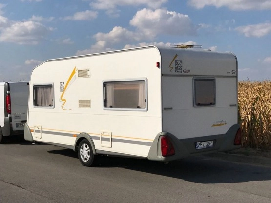                         KNAUS 495 TK SUDWIND z łóżkami piętrowymi, z dużą łazienką i z przedsionkiem - zdjęcie 10
                        