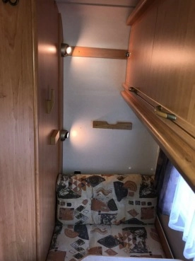                         KNAUS 495 TK SUDWIND z łóżkami piętrowymi, z dużą łazienką i z przedsionkiem - zdjęcie 23
                        