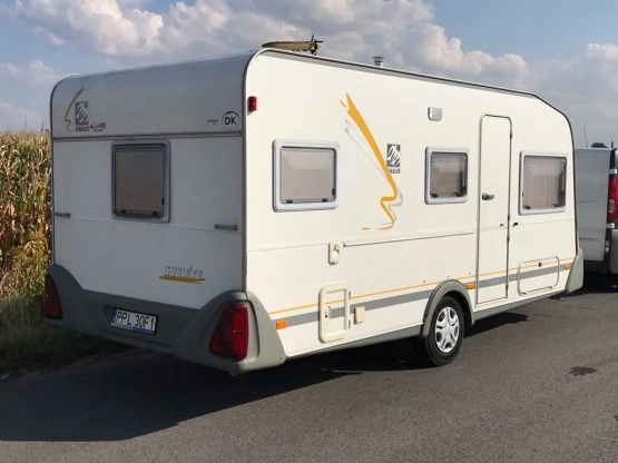                         KNAUS 495 TK SUDWIND z łóżkami piętrowymi, z dużą łazienką i z przedsionkiem - zdjęcie 9
                        