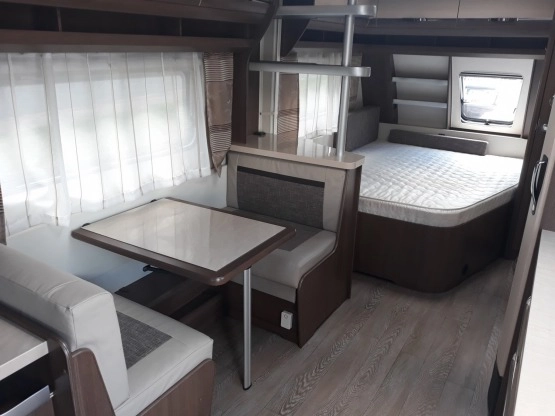                         Wynajmę przyczepę kempingową Hobby Prestige 650 UMFE 2017 rok 1900 kg DMC - zdjęcie 6
                        