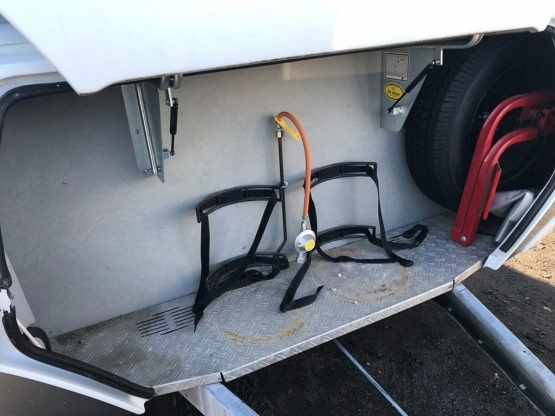                         Dethleffs Camper Lifestyle 510 TK Z Przedsionkiem - zdjęcie 18
                        