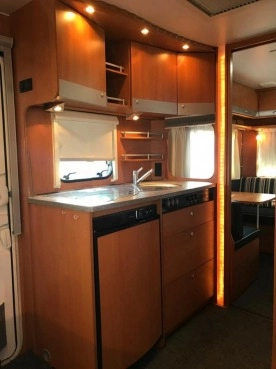                         Dethleffs Camper Lifestyle 510 TK Z Przedsionkiem - zdjęcie 4
                        