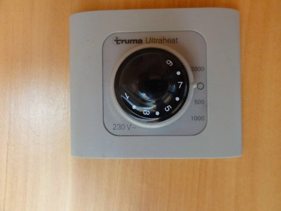                         Adria ADORA 512 UP z MOVEREM i z przedsionkiem Isabella Commodore, rocznik 2007 - zdjęcie 24
                        