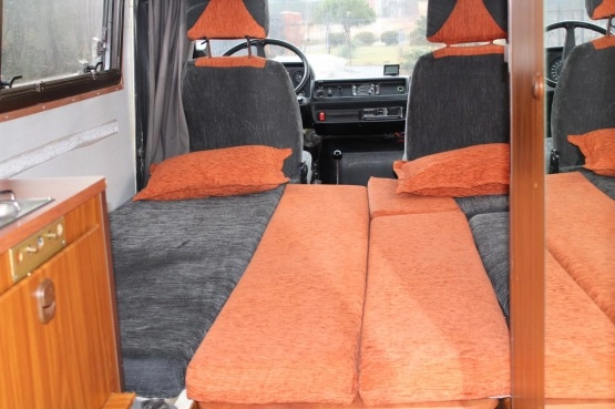                         Mercedes 207 D - zdjęcie 10
                        