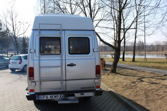                         Mercedes 207 D - zdjęcie 3
                        