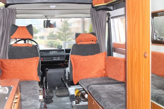                         Mercedes 207 D - zdjęcie 6
                        