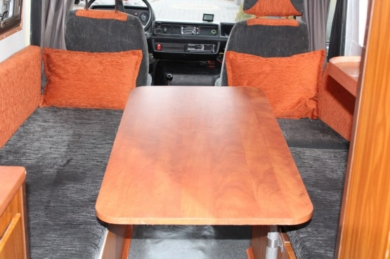                         Mercedes 207 D - zdjęcie 8
                        