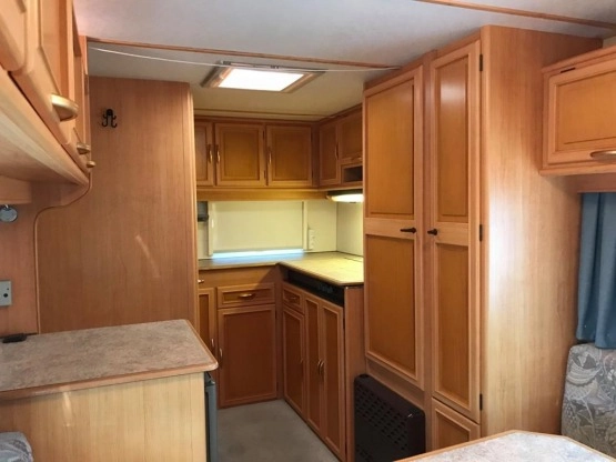                         LMC LUX 395 SK, Bagażnik Rowerowy, Przedsionek, stan doskonały - zdjęcie 17
                        