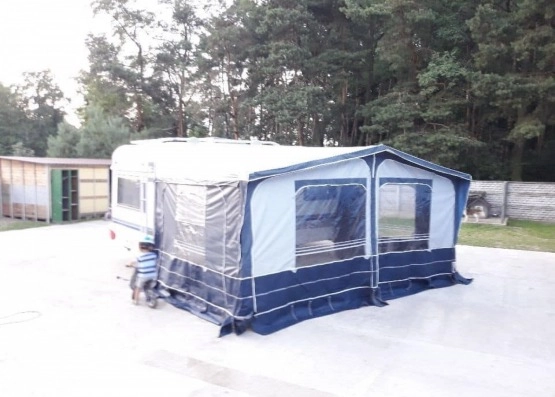                         Przyczepa kempingowa Hobby 450 UF - zdjęcie 5
                        