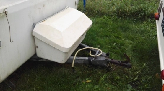                         NIEWIADÓW N126e Brak dokumentów, do remontu, PRZYCIEMNIANE SZYBY !!! - zdjęcie 11
                        