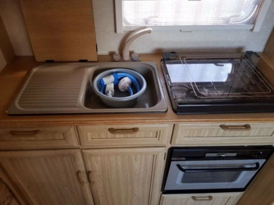                         Przyczepa kempingowa Elddis - zdjęcie 2
                        