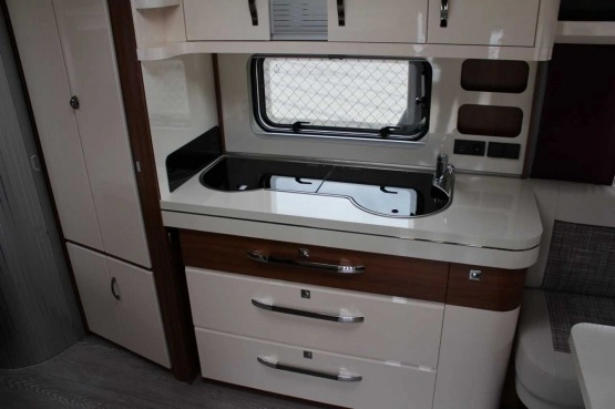                         Przyczepa HOBBY EXCELLENT 540 FU - zdjęcie 14
                        