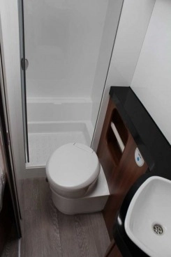                         Przyczepa HOBBY EXCELLENT 540 FU - zdjęcie 4
                        