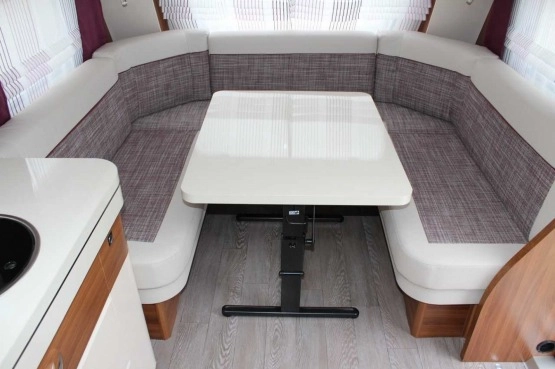                         Przyczepa HOBBY EXCELLENT 540 FU - zdjęcie 7
                        