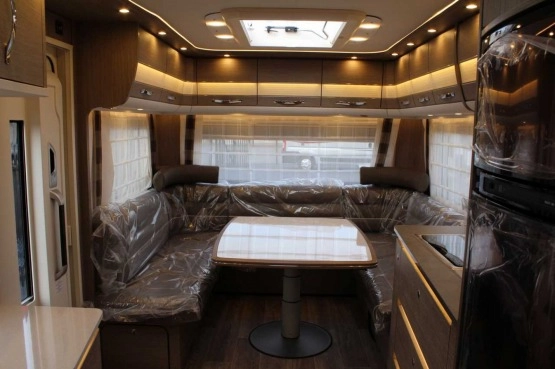                         Przyczepa DETHLEFFS EXCLUSIV 760 DR - zdjęcie 19
                        