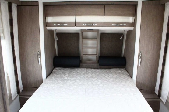                         Przyczepa DETHLEFFS EXCLUSIV 760 DR - zdjęcie 4
                        