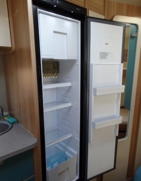                         Przyczepa Weinsberg 560 QDK - zdjęcie 4
                        