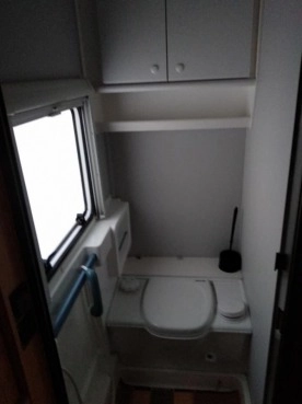                         Knaus Sudwind 1998r 1300 dmc - zdjęcie 20
                        