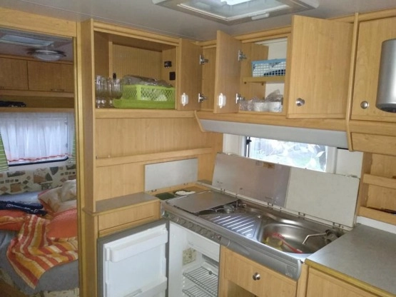                         Knaus Sudwind 1998r 1300 dmc - zdjęcie 7
                        