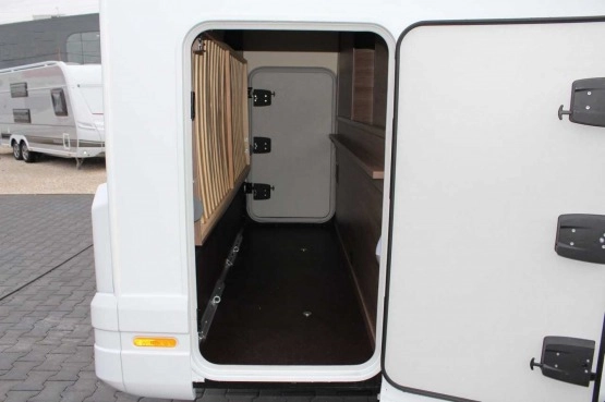                         KAMPER KNAUS L!VE TRAVELLER 600 DKG FABRYCZNIE NOWY - zdjęcie 16
                        