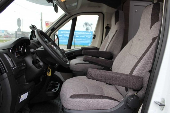                         KAMPER KNAUS L!VE TRAVELLER 600 DKG FABRYCZNIE NOWY - zdjęcie 18
                        