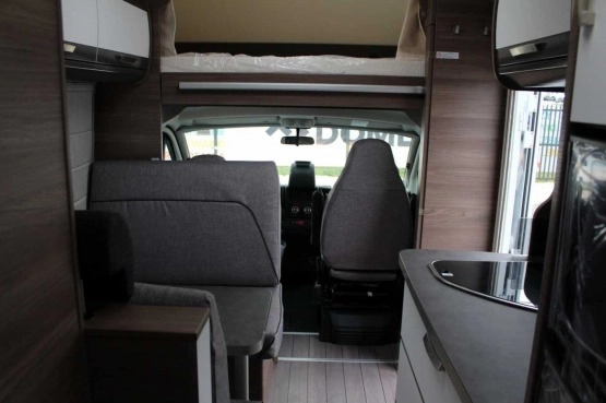                         KAMPER KNAUS L!VE TRAVELLER 600 DKG FABRYCZNIE NOWY - zdjęcie 5
                        