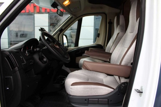                         KAMPER KNAUS L!VE TRAVELLER 650 DG FABRYCZNIE NOWY - zdjęcie 16
                        