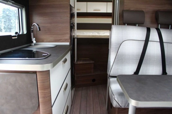                         KAMPER KNAUS L!VE TRAVELLER 650 DG FABRYCZNIE NOWY - zdjęcie 23
                        