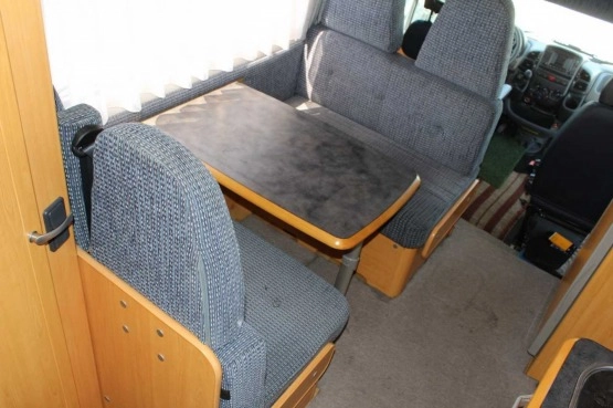                         KAMPER LMC LIBERTY  ROK PRODUKCJI 2005 - zdjęcie 16
                        