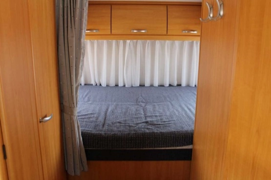                         KAMPER LMC LIBERTY  ROK PRODUKCJI 2005 - zdjęcie 7
                        