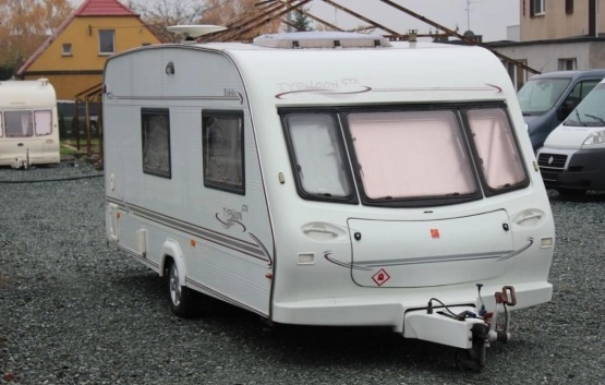                         Przyczepa kempingowa Elddis Typhon rok prod. 2002 - zdjęcie 13
                        