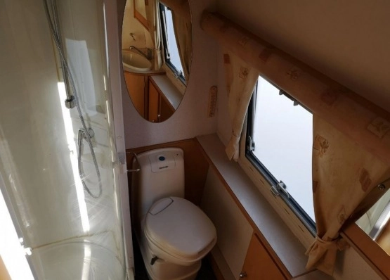                         Przyczepa kempingowa Elddis Typhon rok prod. 2002 - zdjęcie 24
                        