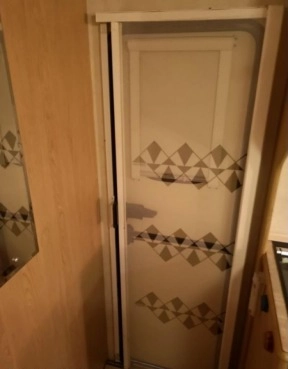                         Przyczepa kempingowa Elddis Typhon rok prod. 2002 - zdjęcie 26
                        