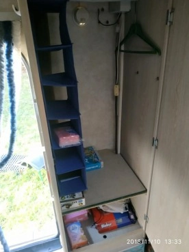                         Sprzedam przyczepę kempingową produkcji francuskiej marki CARAVELAIR model BAMBA 330. - zdjęcie 13
                        