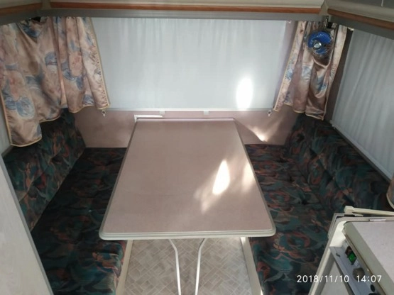                         Sprzedam przyczepę kempingową produkcji francuskiej marki CARAVELAIR model BAMBA 330. - zdjęcie 20
                        