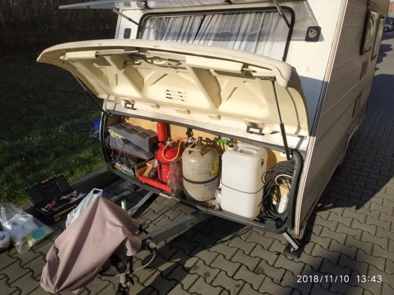                         Sprzedam przyczepę kempingową produkcji francuskiej marki CARAVELAIR model BAMBA 330. - zdjęcie 22
                        