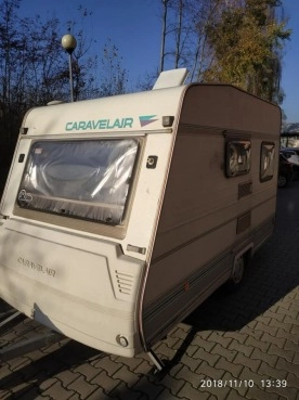                         Sprzedam przyczepę kempingową produkcji francuskiej marki CARAVELAIR model BAMBA 330. - zdjęcie 23
                        