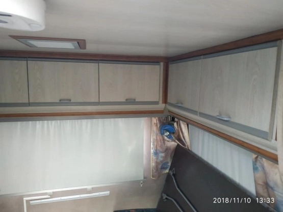                         Sprzedam przyczepę kempingową produkcji francuskiej marki CARAVELAIR model BAMBA 330. - zdjęcie 6
                        