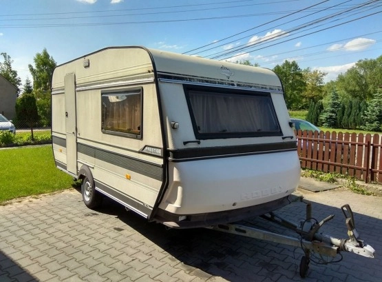                         Przyczepa Hobby Classic 1989 rok - zdjęcie 1
                        