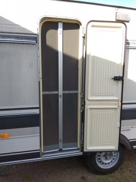                         Przyczepa Hobby Classic 1989 rok - zdjęcie 2
                        