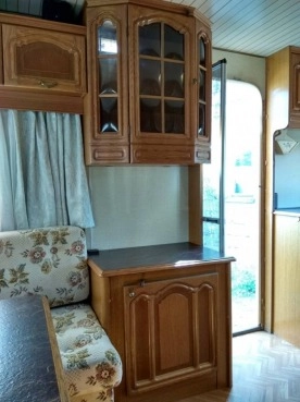                         Przyczepa Hobby Classic 1989 rok - zdjęcie 9
                        