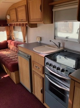                         AVONDALE ARGENTE STAŁE ŁÓZKO+ JADALNIA MOTO MOVER - zdjęcie 5
                        